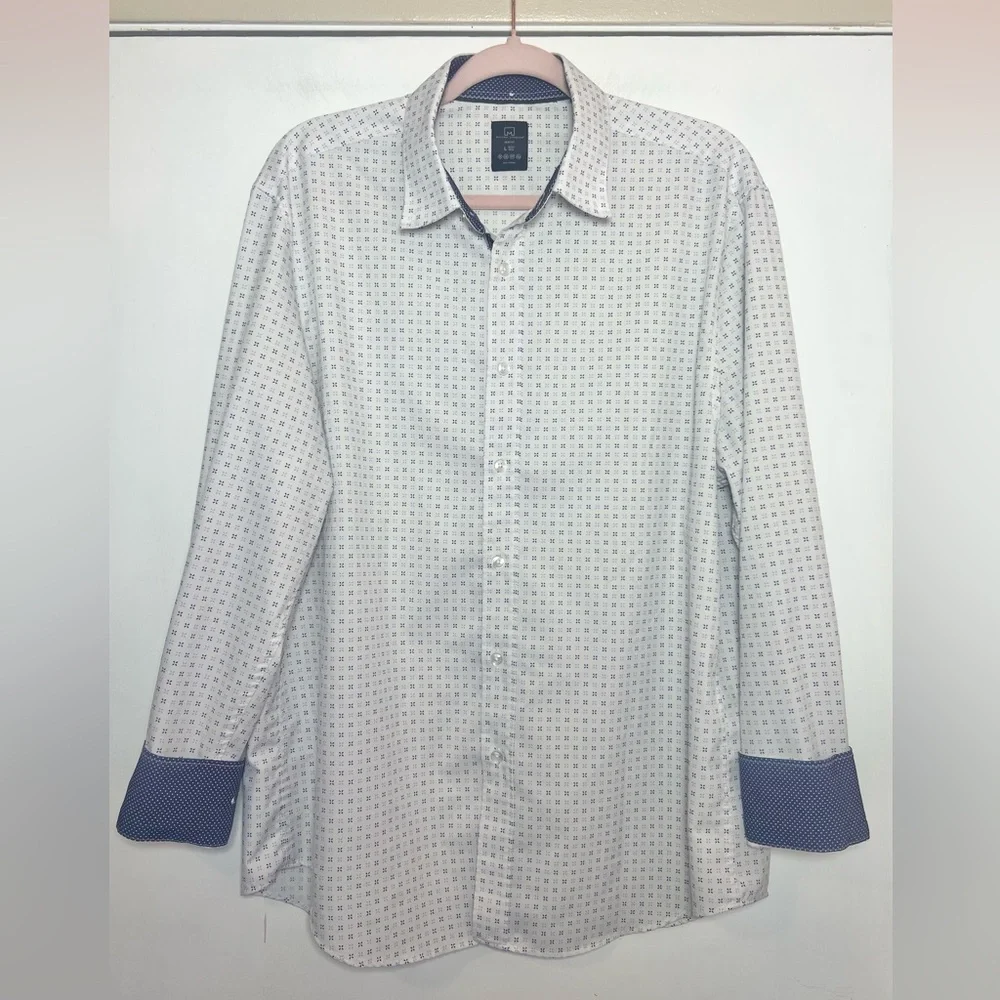 Michael Strahan Collection size large